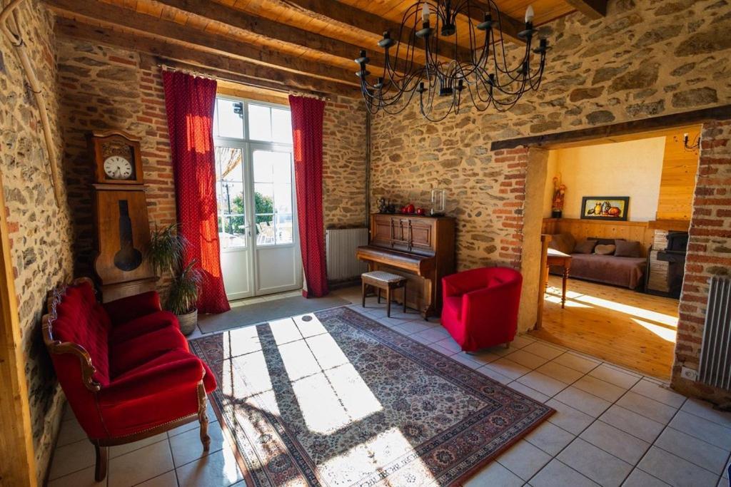Chambres Et Tables D' Hotes Manglieu 外观 照片